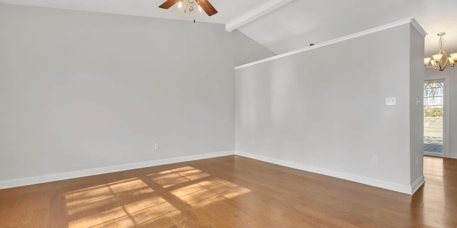 1136 W Pine Meadows Drive, Bloomington, Indiana 47403-3730,MLS,202545928