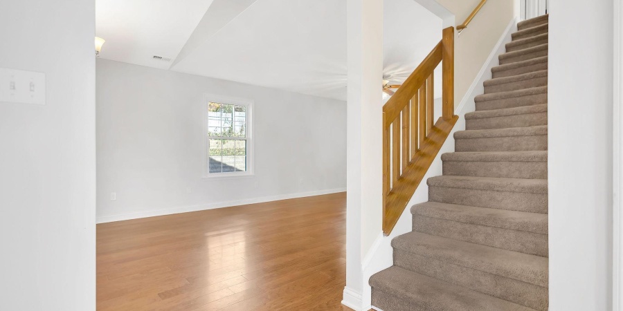 1136 W Pine Meadows Drive, Bloomington, Indiana 47403-3730,MLS,202545928