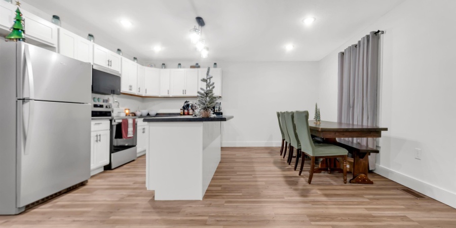 503 College Avenue, Mitchell, Indiana 47446,MLS,202545931