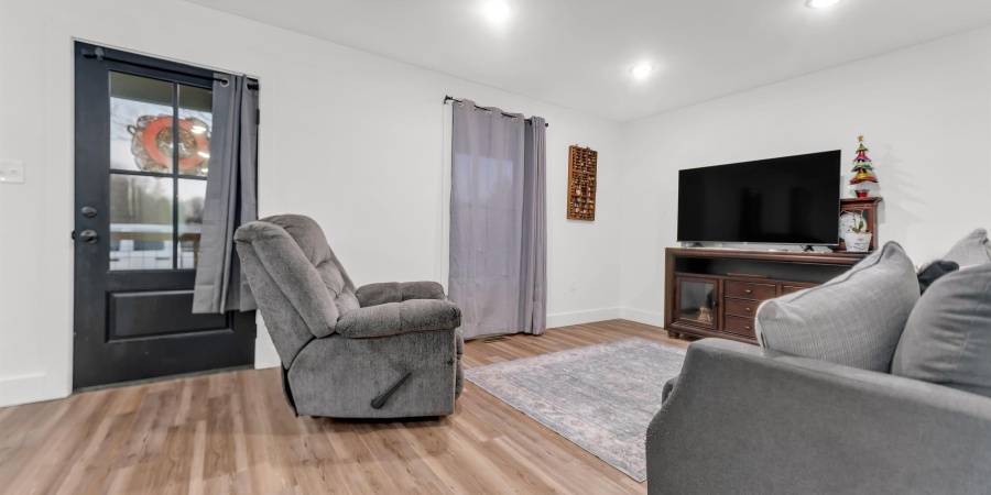 503 College Avenue, Mitchell, Indiana 47446,MLS,202545931