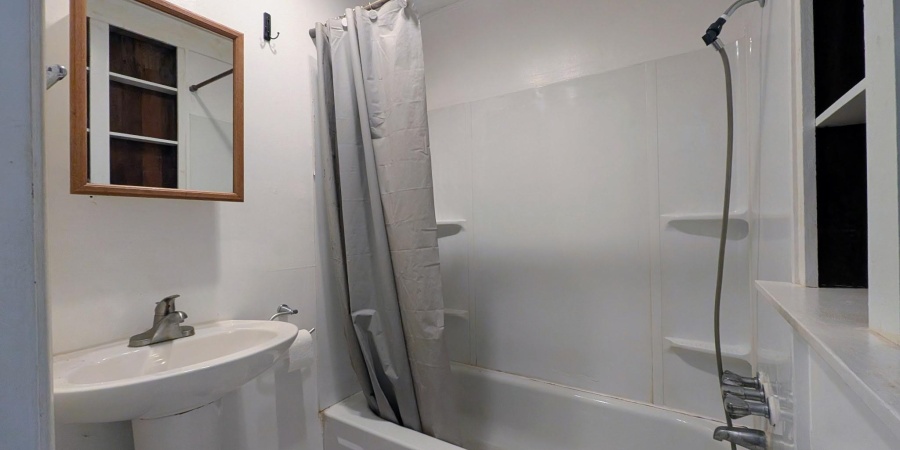 1003 W Cottage Grove Avenue, Bloomington, Indiana 47404,MLS,202545932