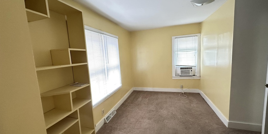 1003 W Cottage Grove Avenue, Bloomington, Indiana 47404,MLS,202545932