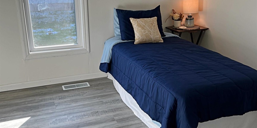 982 8th St NW, Linton, Indiana 47441,MLS,202545985