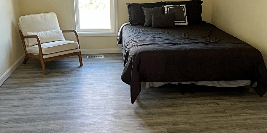 982 8th St NW, Linton, Indiana 47441,MLS,202545985