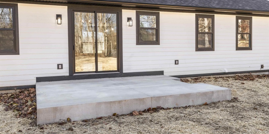 8190 S Stanford Road, Bloomington, Indiana 47403,MLS,202545987