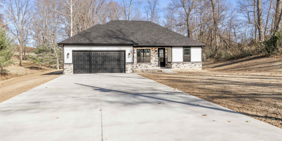 8190 S Stanford Road, Bloomington, Indiana 47403,MLS,202545987