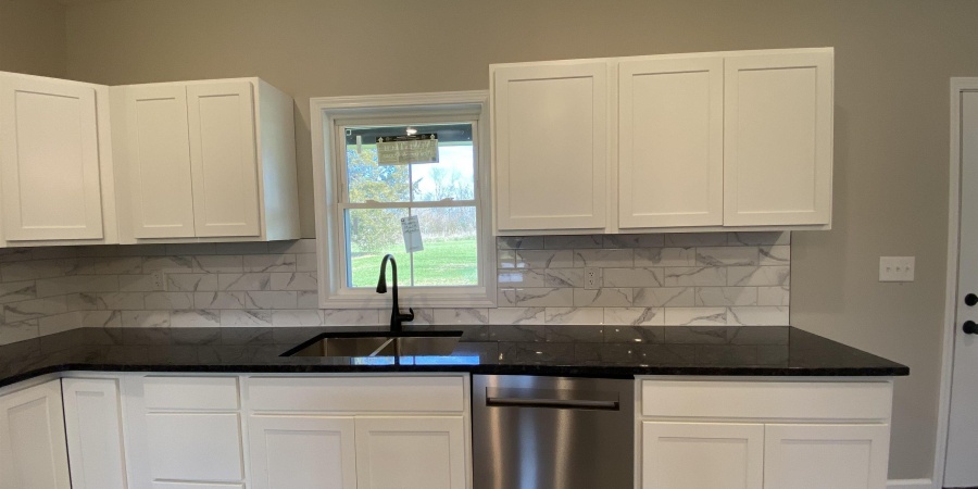 10 Trinton Avenue, Bedford, Indiana 47421,MLS,202546001