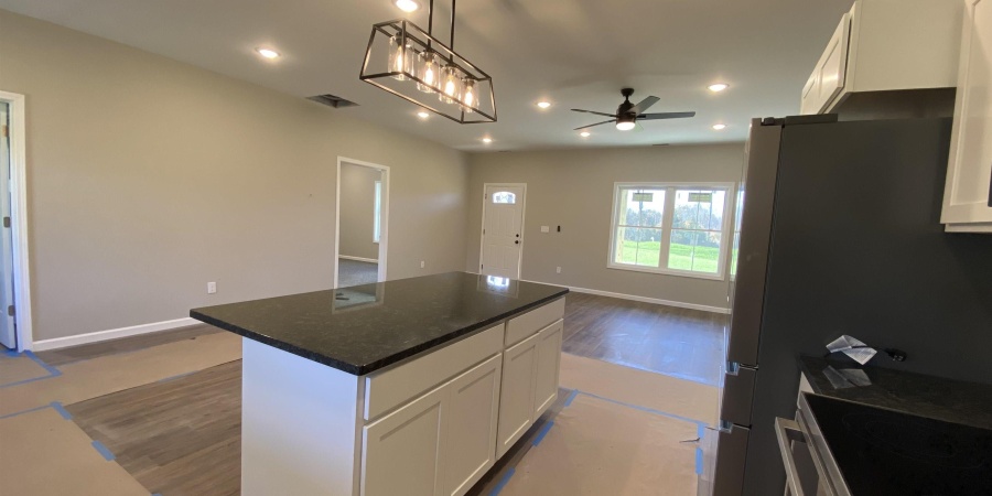 10 Trinton Avenue, Bedford, Indiana 47421,MLS,202546001