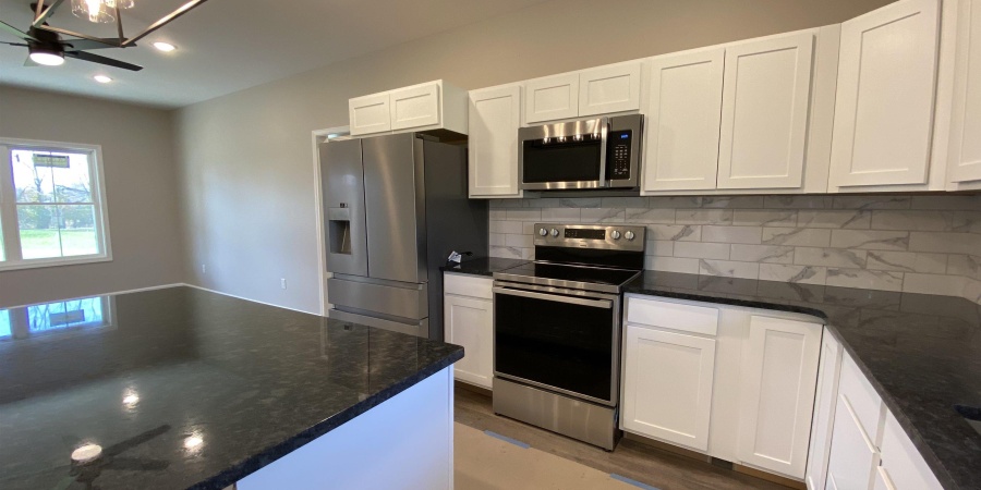 10 Trinton Avenue, Bedford, Indiana 47421,MLS,202546001