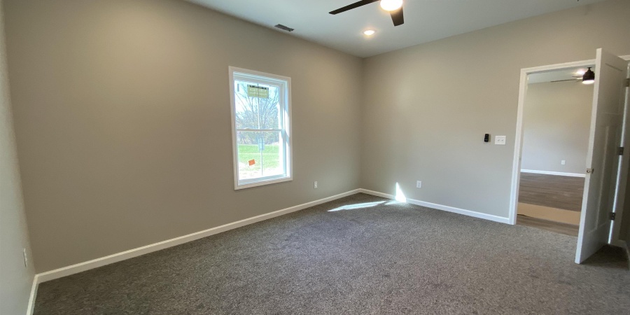 10 Trinton Avenue, Bedford, Indiana 47421,MLS,202546001