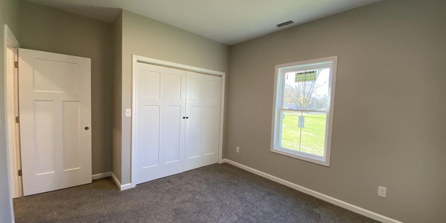 10 Trinton Avenue, Bedford, Indiana 47421,MLS,202546001