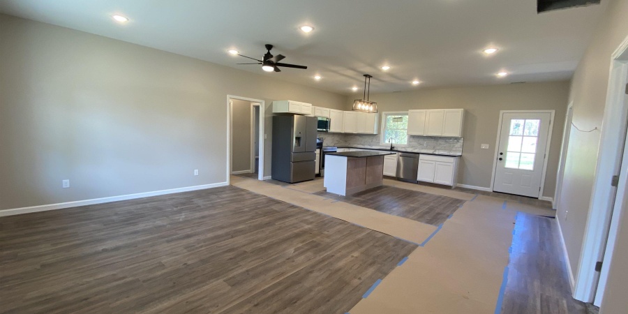 10 Trinton Avenue, Bedford, Indiana 47421,MLS,202546001