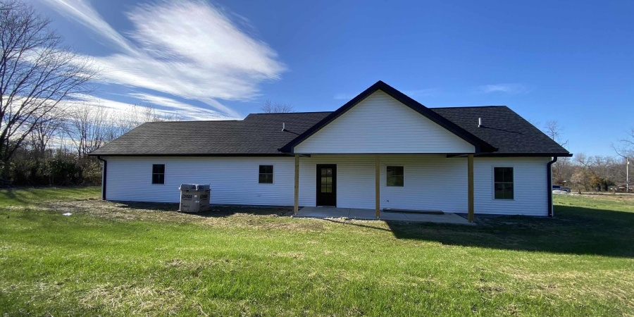 10 Trinton Avenue, Bedford, Indiana 47421,MLS,202546001