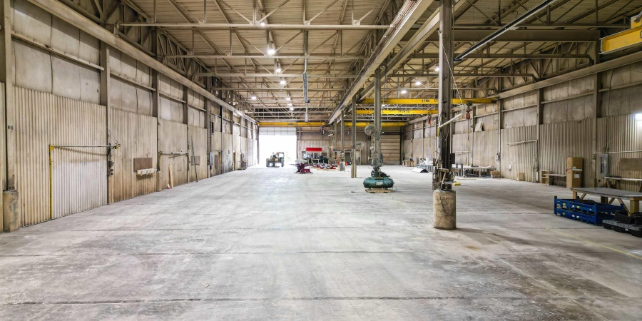 1771 1775 E Us Highway 50 Highway, Bedford, Indiana 47421,MLS,202546167