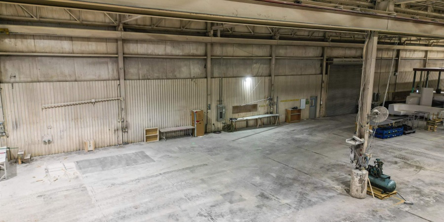 1771 1775 E Us Highway 50 Highway, Bedford, Indiana 47421,MLS,202546167