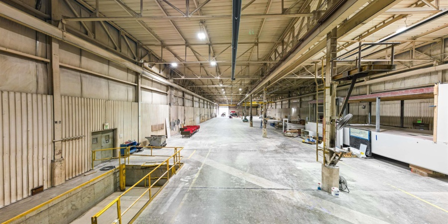 1771 1775 E Us Highway 50 Highway, Bedford, Indiana 47421,MLS,202546167