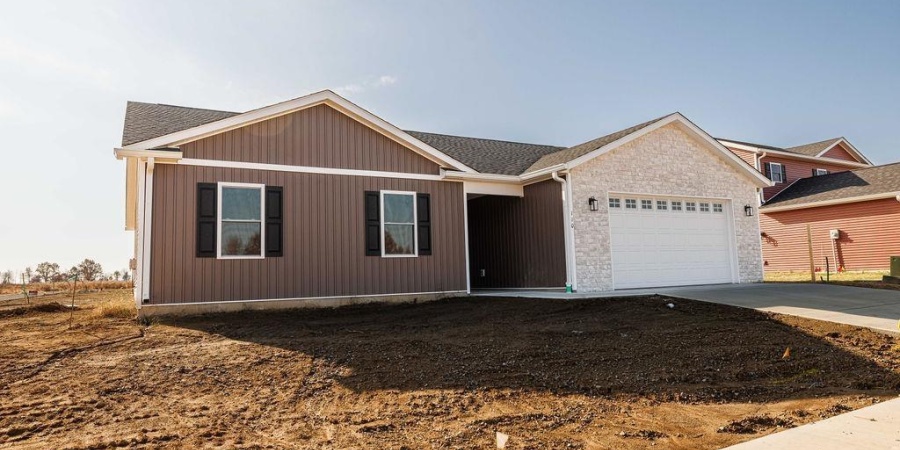 110 Pin Oak Road, Spencer, Indiana 47460,MLS,202546077