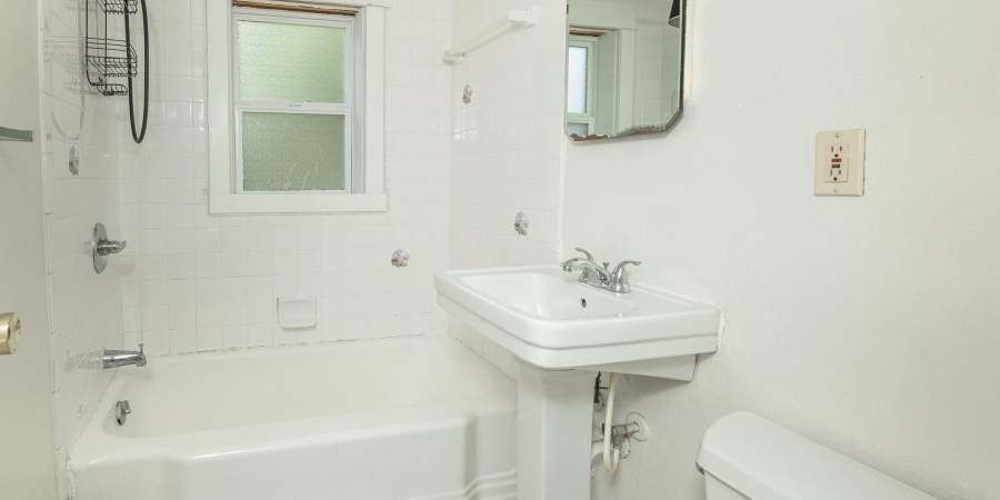 201 N Adams Street, Bloomington, Indiana 47404,MLS,202546084