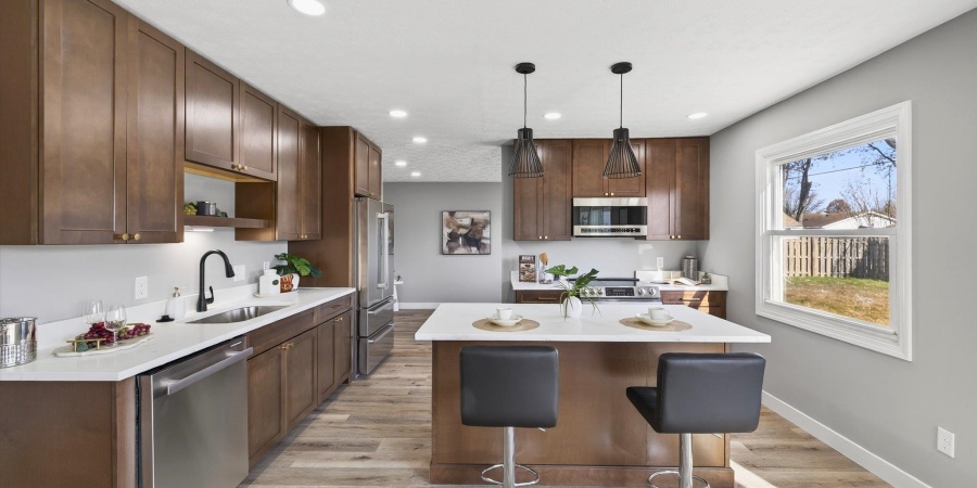 531 S Westwood Drive, Bloomington, Indiana 47403-1709,MLS,202546142