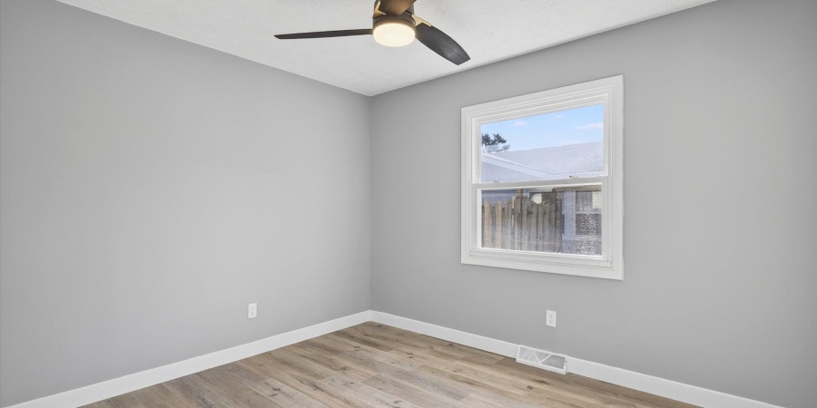 531 S Westwood Drive, Bloomington, Indiana 47403-1709,MLS,202546142