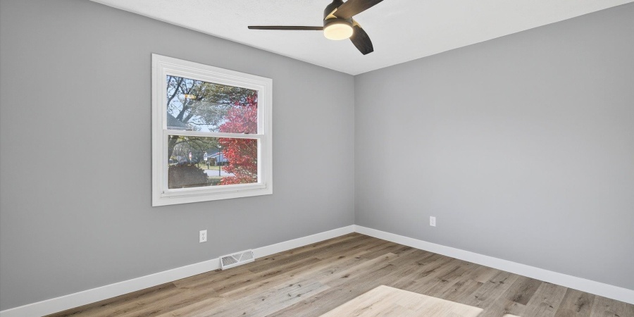 531 S Westwood Drive, Bloomington, Indiana 47403-1709,MLS,202546142