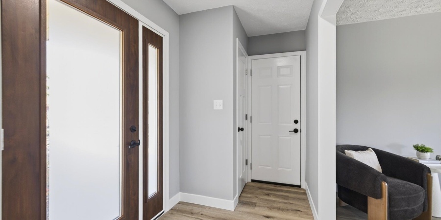 531 S Westwood Drive, Bloomington, Indiana 47403-1709,MLS,202546142