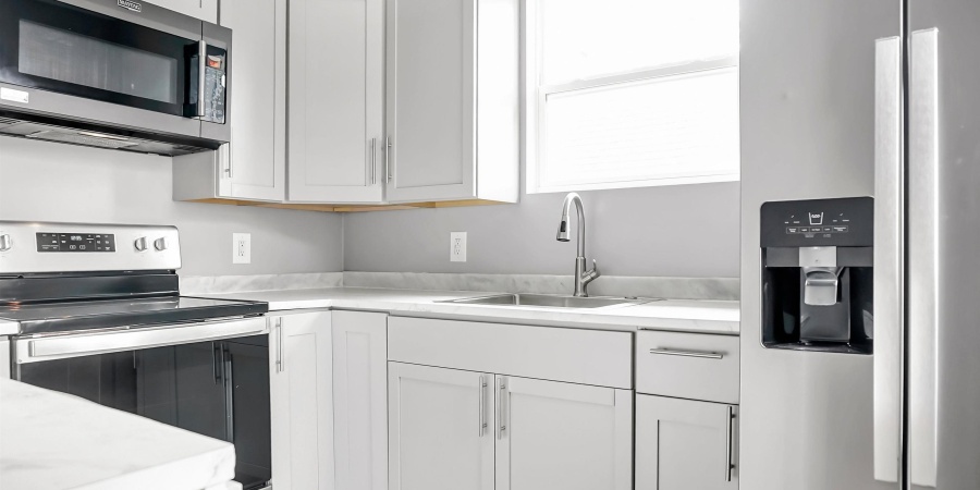 2105 I Street, Bedford, Indiana 47421,MLS,202546181