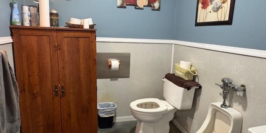 2465 Old Hwy 60 W, Mitchell, Indiana 47446,MLS,202546209