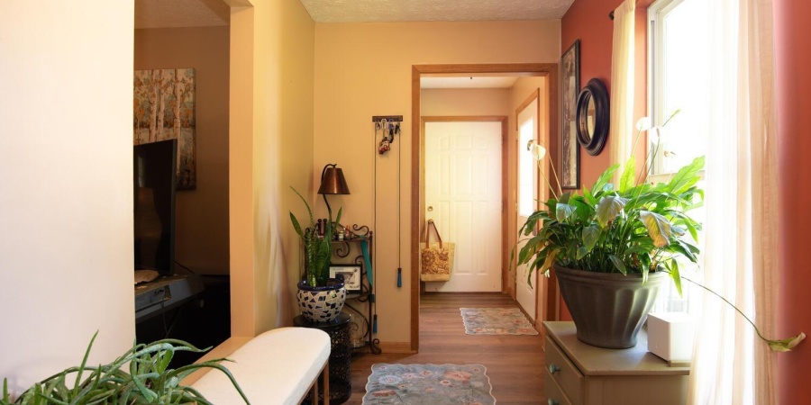 1106 W Countryside Lane, Bloomington, Indiana 47403,MLS,202546249