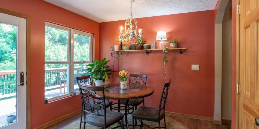 1106 W Countryside Lane, Bloomington, Indiana 47403,MLS,202546249