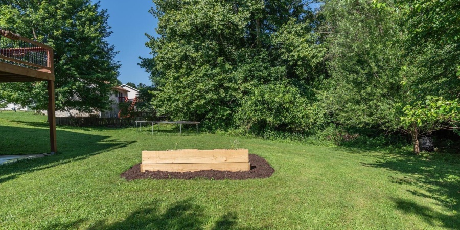 1106 W Countryside Lane, Bloomington, Indiana 47403,MLS,202546249