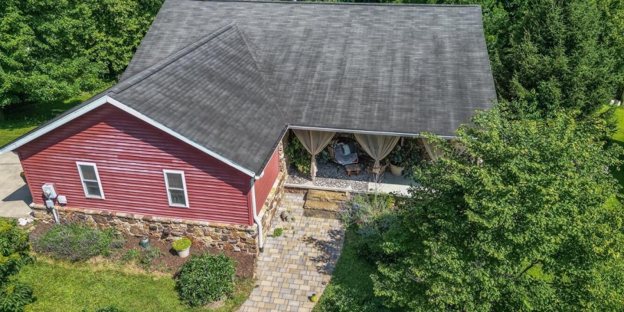 1106 W Countryside Lane, Bloomington, Indiana 47403,MLS,202546249