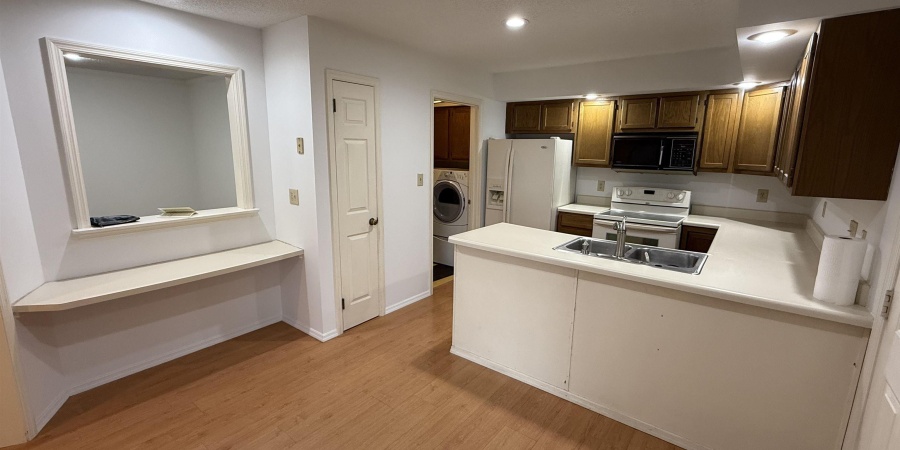 3910 S Laurel Court, Bloomington, Indiana 47401,MLS,202546276