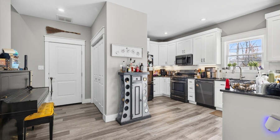 5735 S Fairfax Road, Bloomington, Indiana 47401,MLS,202546400