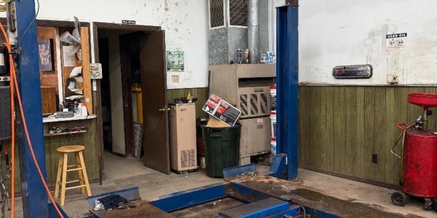 117 N Lawton Street, Jasonville, Indiana 47438,MLS,202546461