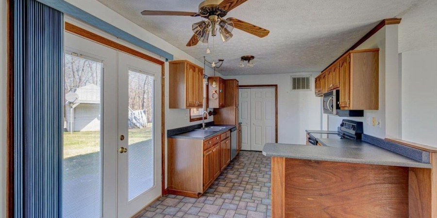 97 S Acres Drive, Mitchell, Indiana 47446,MLS,202546523