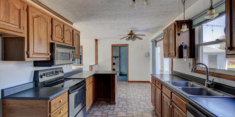 97 S Acres Drive, Mitchell, Indiana 47446,MLS,202546523