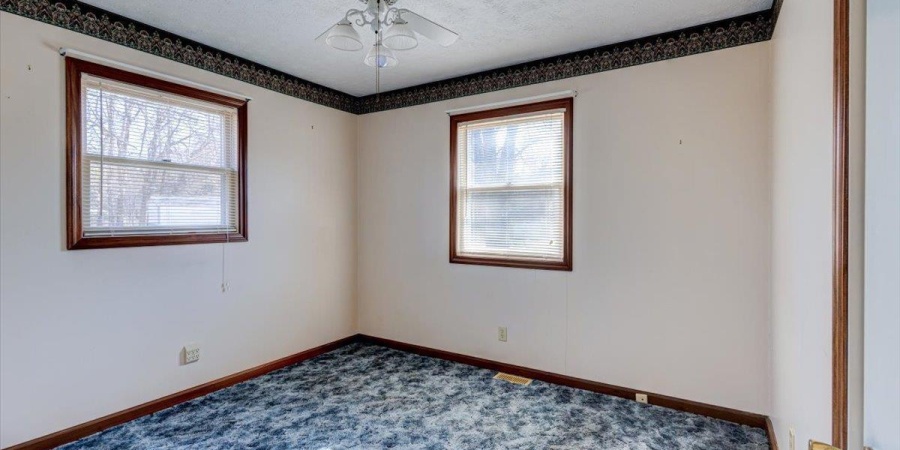 97 S Acres Drive, Mitchell, Indiana 47446,MLS,202546523