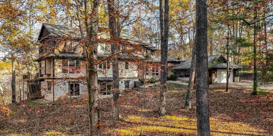 6671 E Gross Road, Bloomington, Indiana 47401,MLS,202546525