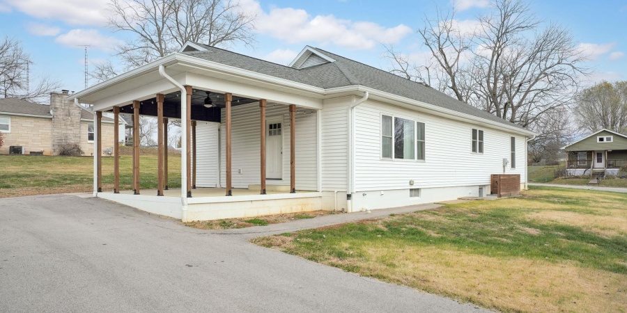 2435 I Street, Bedford, Indiana 47421,MLS,202546583