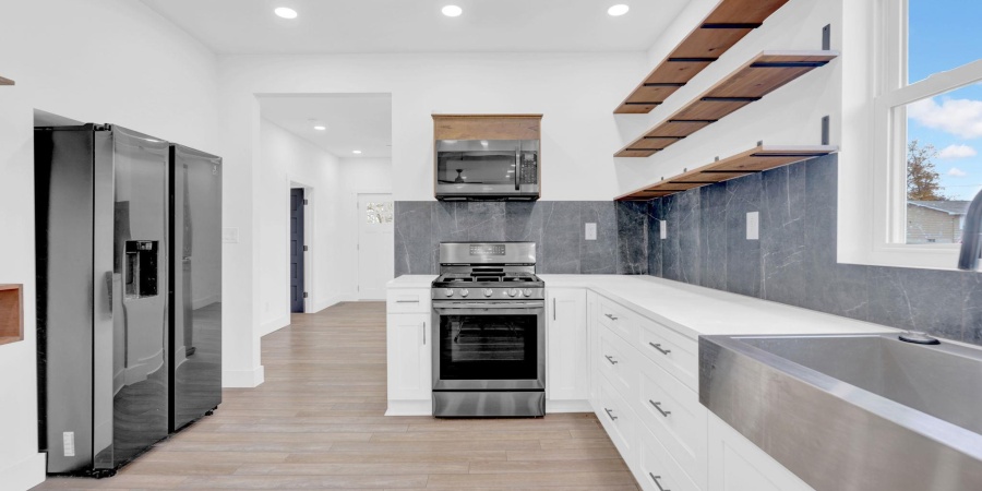 2435 I Street, Bedford, Indiana 47421,MLS,202546583