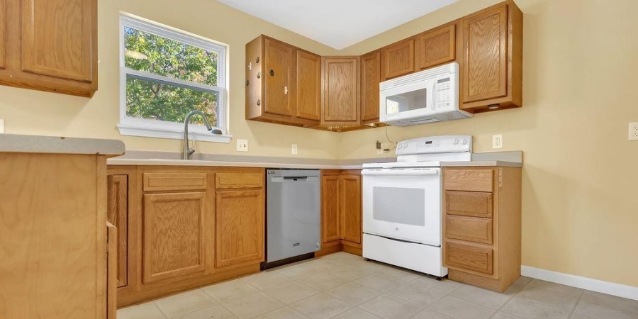 5600 W Tensleep Road, Bloomington, Indiana 47403,MLS,202546722