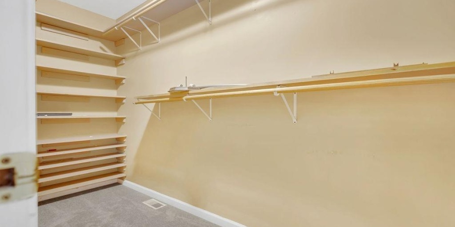 5600 W Tensleep Road, Bloomington, Indiana 47403,MLS,202546722