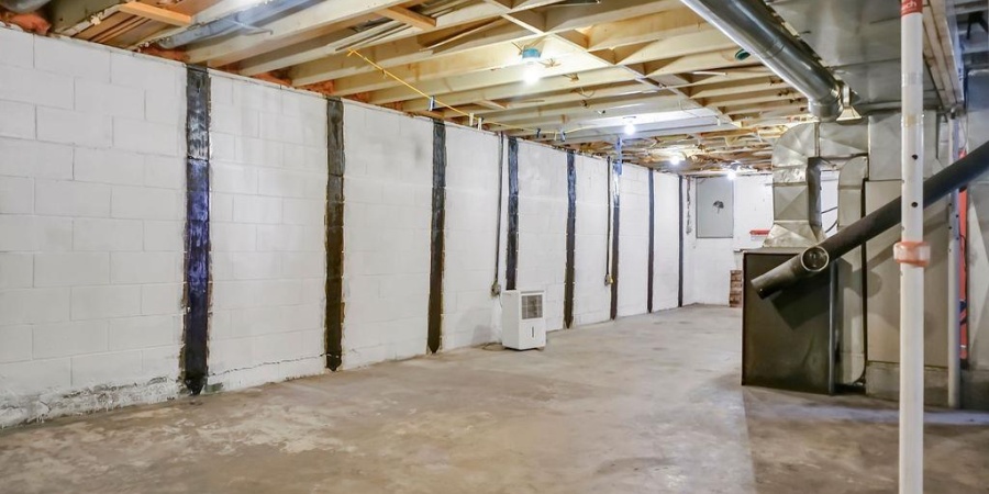 5151 S Harmony Road, Bloomington, Indiana 47403,MLS,202546737