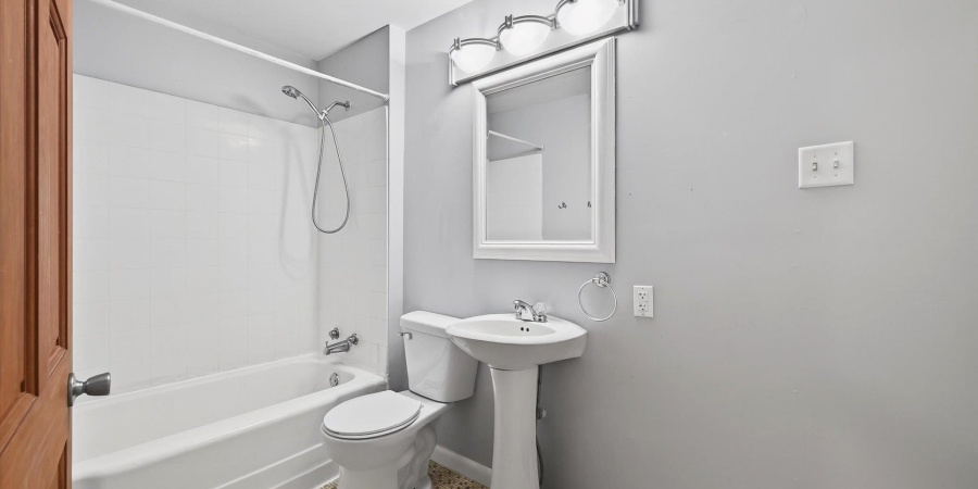 717 W Allen Street, Bloomington, Indiana 47403,MLS,202546743