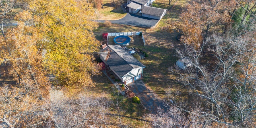 46 Woodlawn Drive, Mitchell, Indiana 47446,MLS,202546755