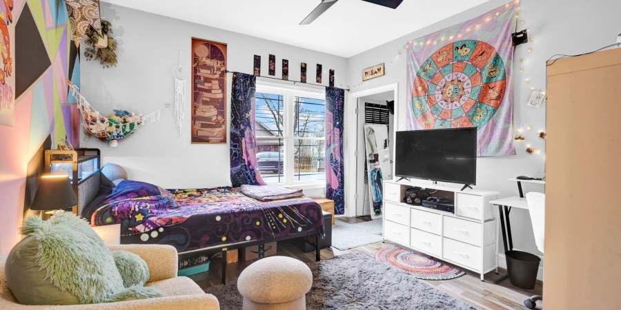 504 6th Street, Bedford, Indiana 47421,MLS,202546797