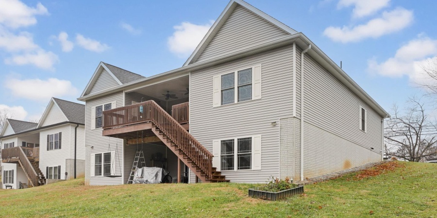 504 6th Street, Bedford, Indiana 47421,MLS,202546797