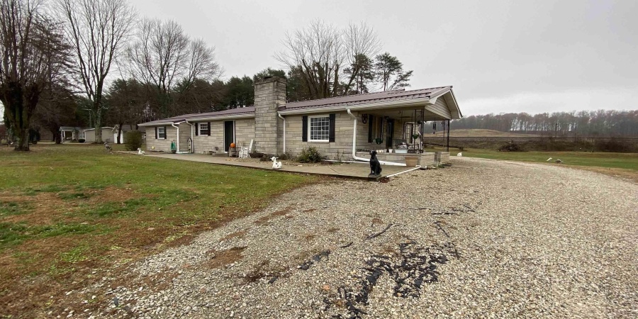 6066 W State Road 60, Mitchell, Indiana 47446,MLS,202546830