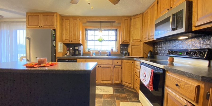 6066 W State Road 60, Mitchell, Indiana 47446,MLS,202546830